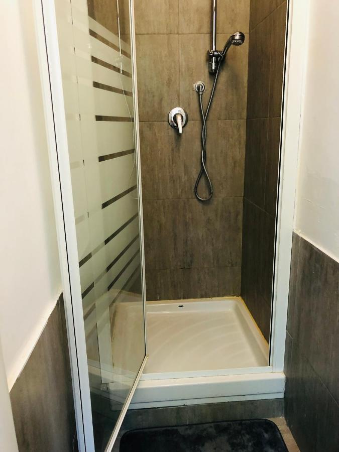Studio Cosy Au Centre De 戛纳 外观 照片
